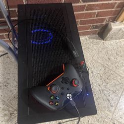 Pc + bundle ( desk, monitor, chair)  cash 