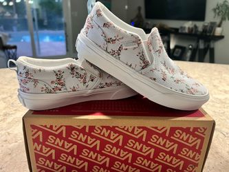 Floral slip on vans size 2