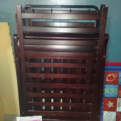 Graco Convertable Crib