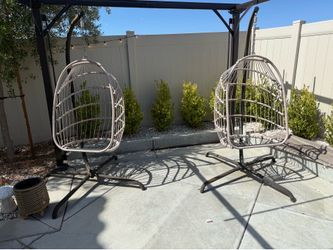 Hanging egg chairs