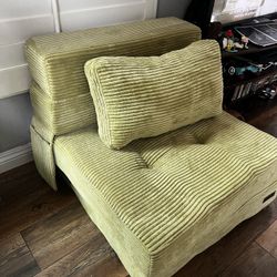 New Foldable Couch/ Futon Bed