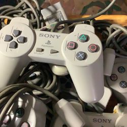 Zonyplay Stations Controulers