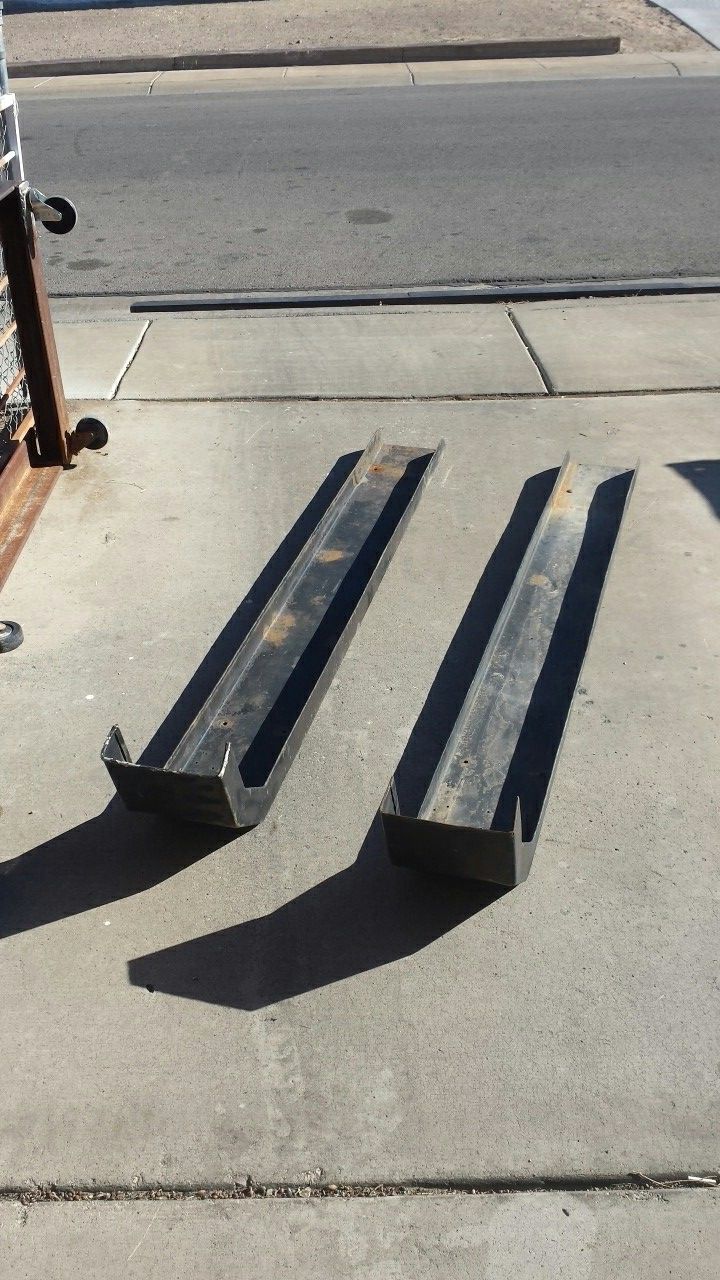 Ramps,,,,,& Or make fenders for small trailer