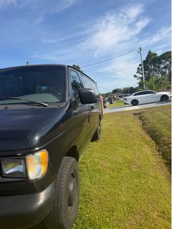 2000 Ford E350