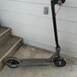 Electric scooter AOVOPRO