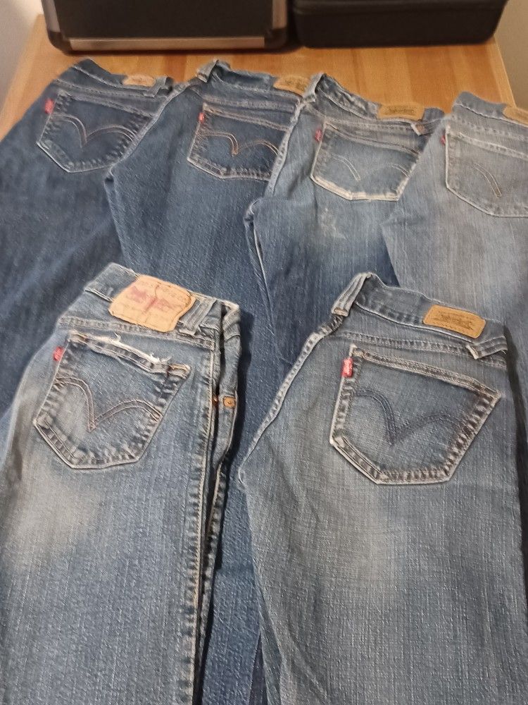 Lot Of Vintage Levi Jeans Women's 6 Pairs 