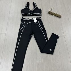 Alo Yoga sportswear set
