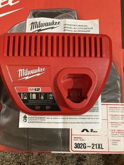 Milwaukee m-12 battery charger