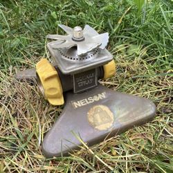 NELSON Metal Square Spray Sprinkler