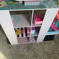 LOL Doll House 