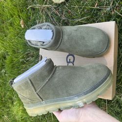 Ugg Boots Olive
