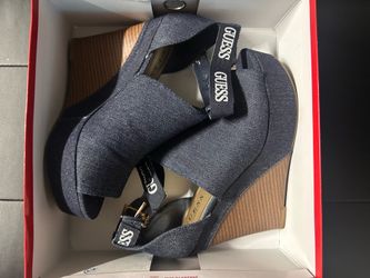 GUESS los angeles Denim Heels | w9.5
