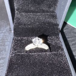 Women Engagement Ring Size 8 $500 OBO