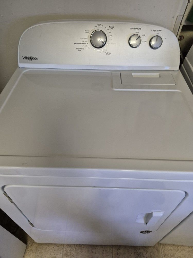 Whirlpool Electric Dryer - Auto Dry & Wrinkle Shield - Excellent Condition!