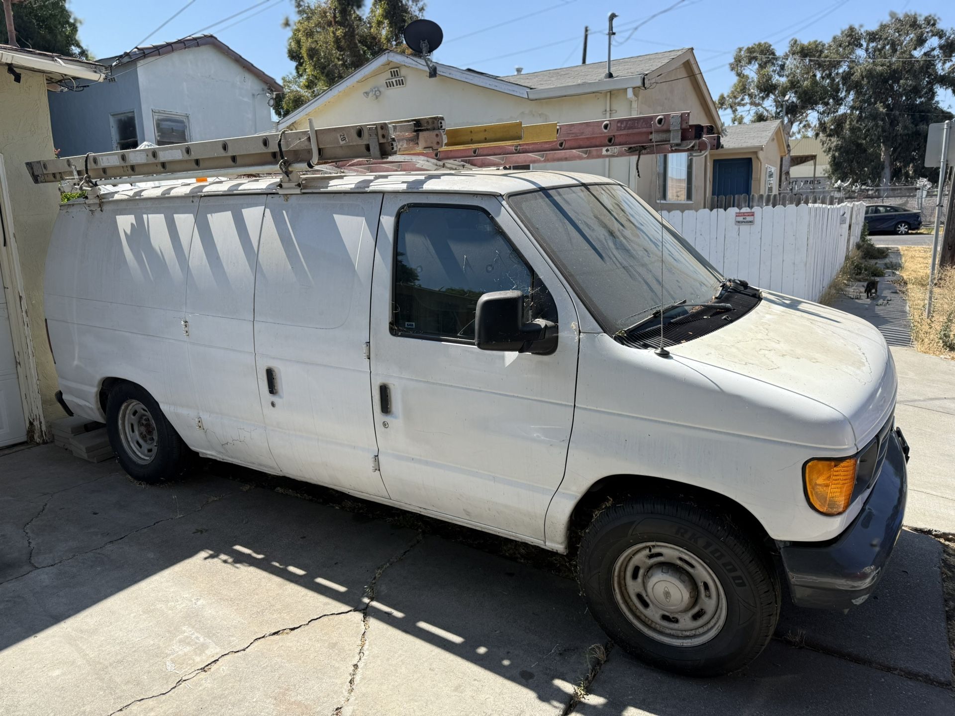 Non Running E150