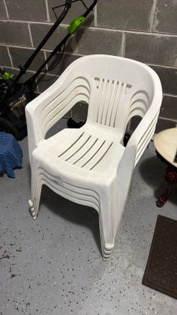 4 solid plastic chairs