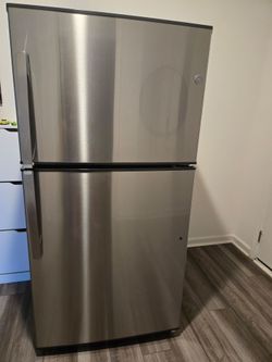 GE refrigerator
