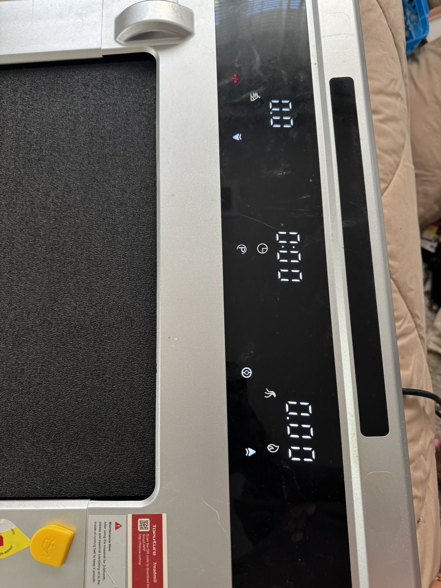 Portable Under Desk / Walking Pad Treadmill – Compact & Quiet