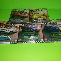 Hot Wheels BOULEVARD SET 2021