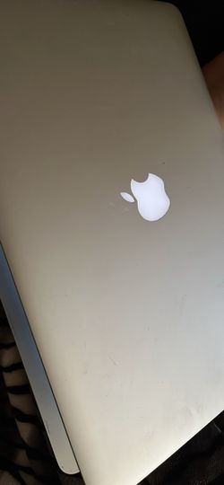 Apple MacBook Pro