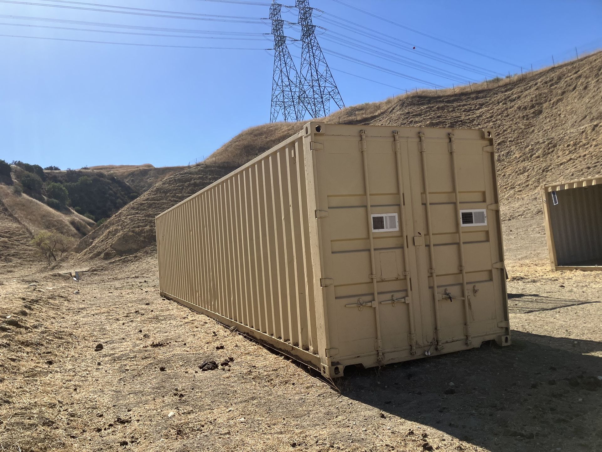 40 foot Shipping Container has Large Iron Door For Easy Access has A Couple Air Vents newly Painted empty And Ready To Go located in city of Redlands