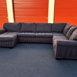 Sectional Couch-Free Delivery 