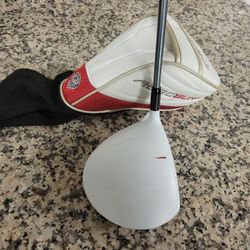 Taylormade AeroBurner Driver 9.5* Tp prefered stiff flex with headcover great shape 