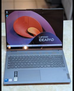 Lenovo IdeaPad 5 2-in-1 16IRU9 16" Core 5 120U 1.4GHz 16GB RAM 512GB SSD
