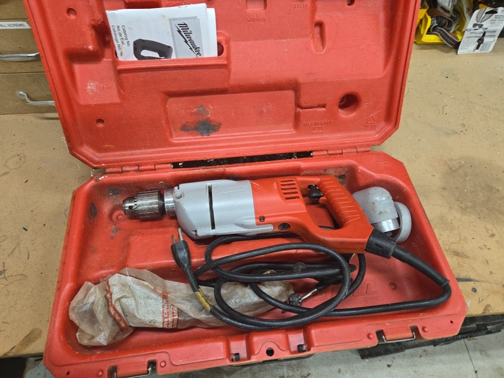 Milwaukee 1/2 Drill
