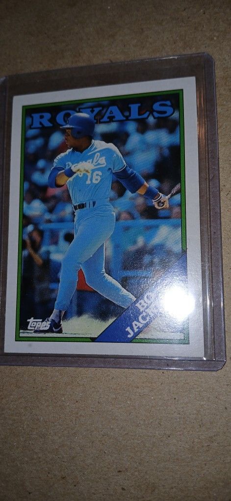BO JACKSON #750.