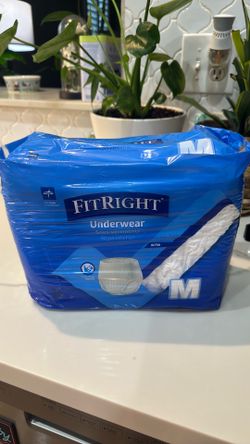 Disposable briefs- sz medium- men and women/ Ropa interior