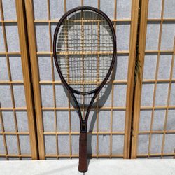 Gd. Cond. Bancroft Classic Graphite Tennis Racket