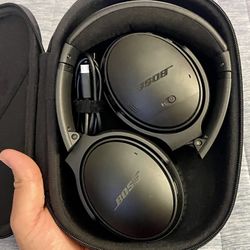 Bose Headphones with Noise Canceling & Bluetooth 🎧