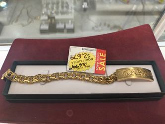 10kgold I'd breaclte 43.2 grams regular price $3680 sale price $2679 layway available 10% Dwon if you interested ask for Maribel thank you