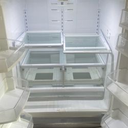 Kenmore Refrigerator 