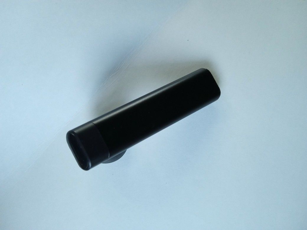 Genuine Apple MB536LL/A A1221 iPhone Bluetooth Black Ear
