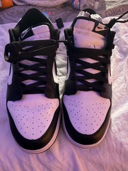Panda dunks