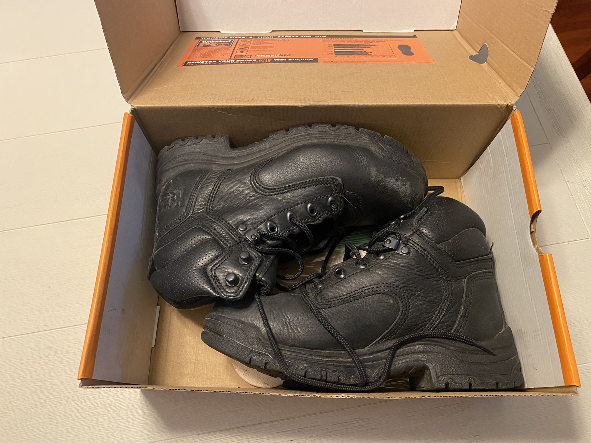 Timberland Pro Titan Women’s Steel Toe Boots (size 7)
