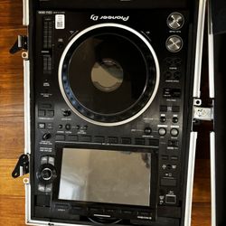 Pioneer Dj Cd 5- 3000 Professional Dj Multiplayer Set Of 2