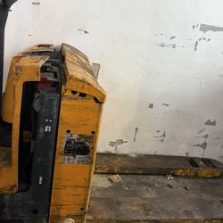 Transpalet Electrico Jungheinrich EJE 120