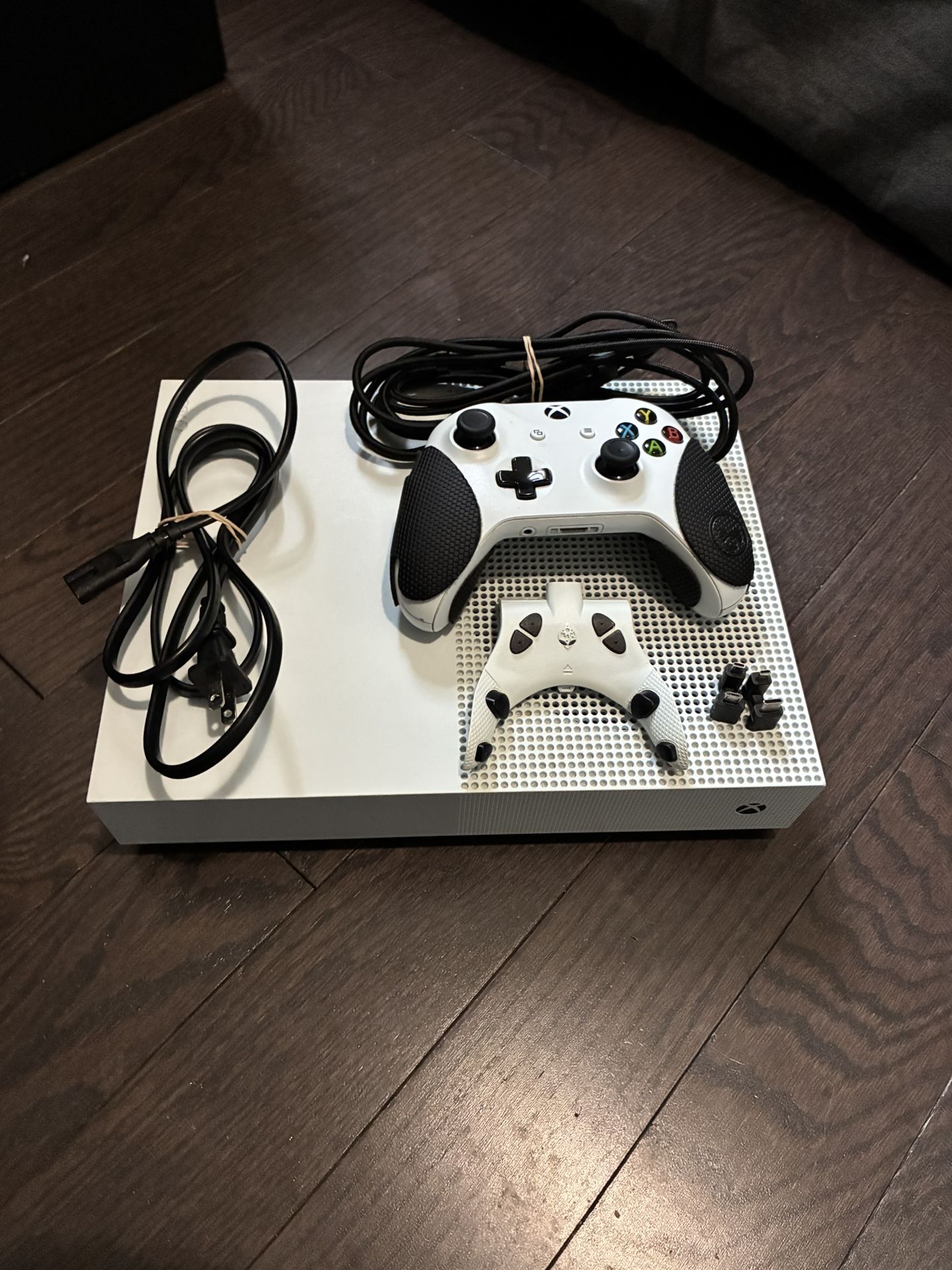 Xbox s Digital edition 2019 1tb