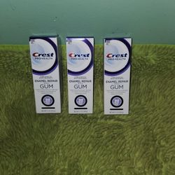 3 Crest Prohealth Enamel Repair & Gum Advanced Whitening 3.7oz