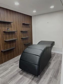 Custom made Lash Beds