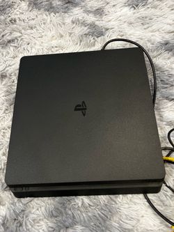 Sony PlayStation 4 Slim