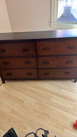 Solid wood dresser