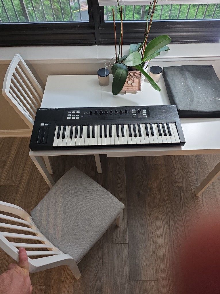 Komplete Kontrol S49