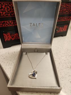 Zales Heart Shaped Necklace 