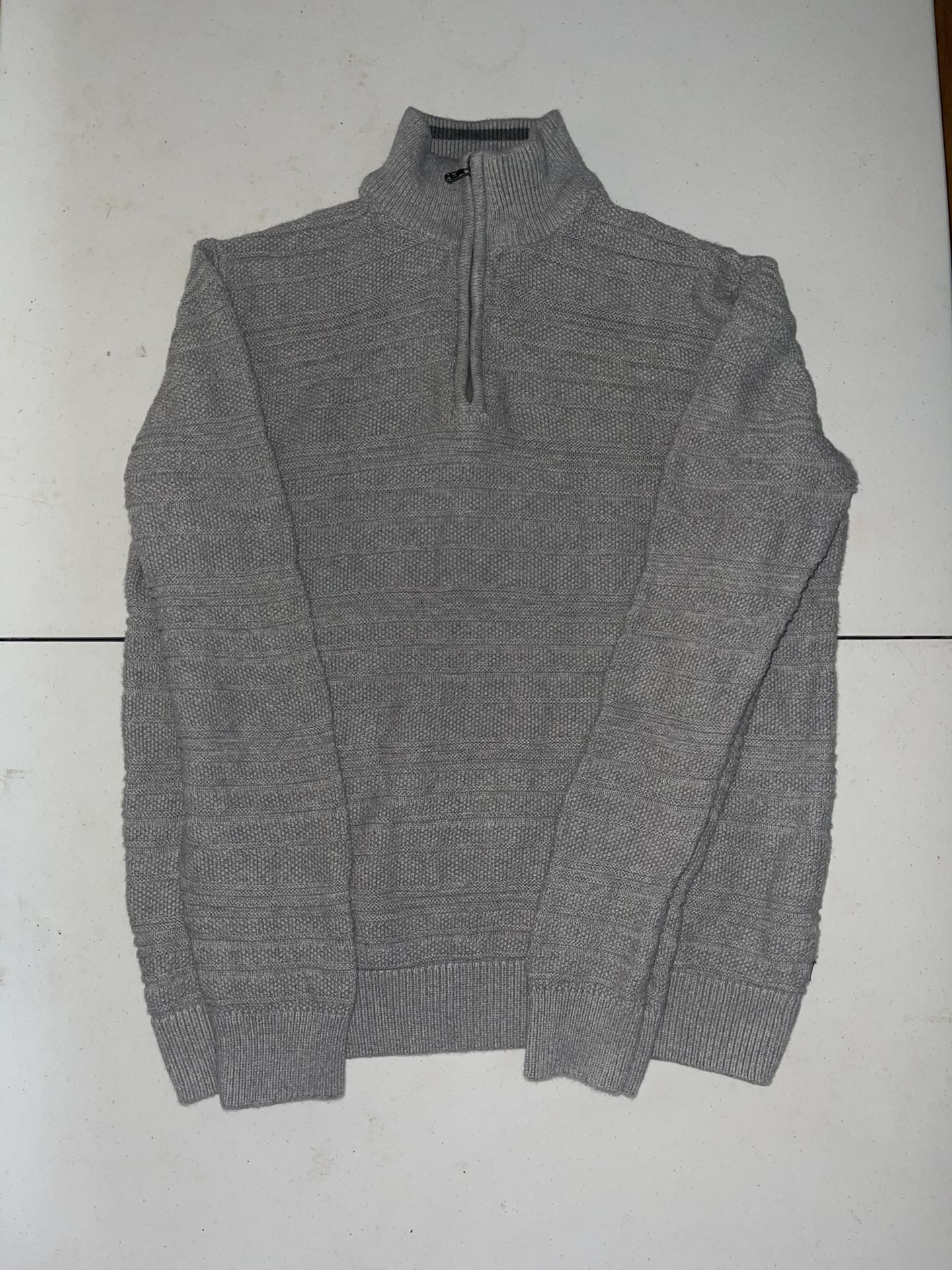 CHAPS Sweatshirt