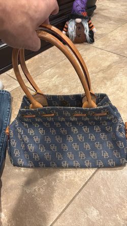 Dooney & Bourke, inc