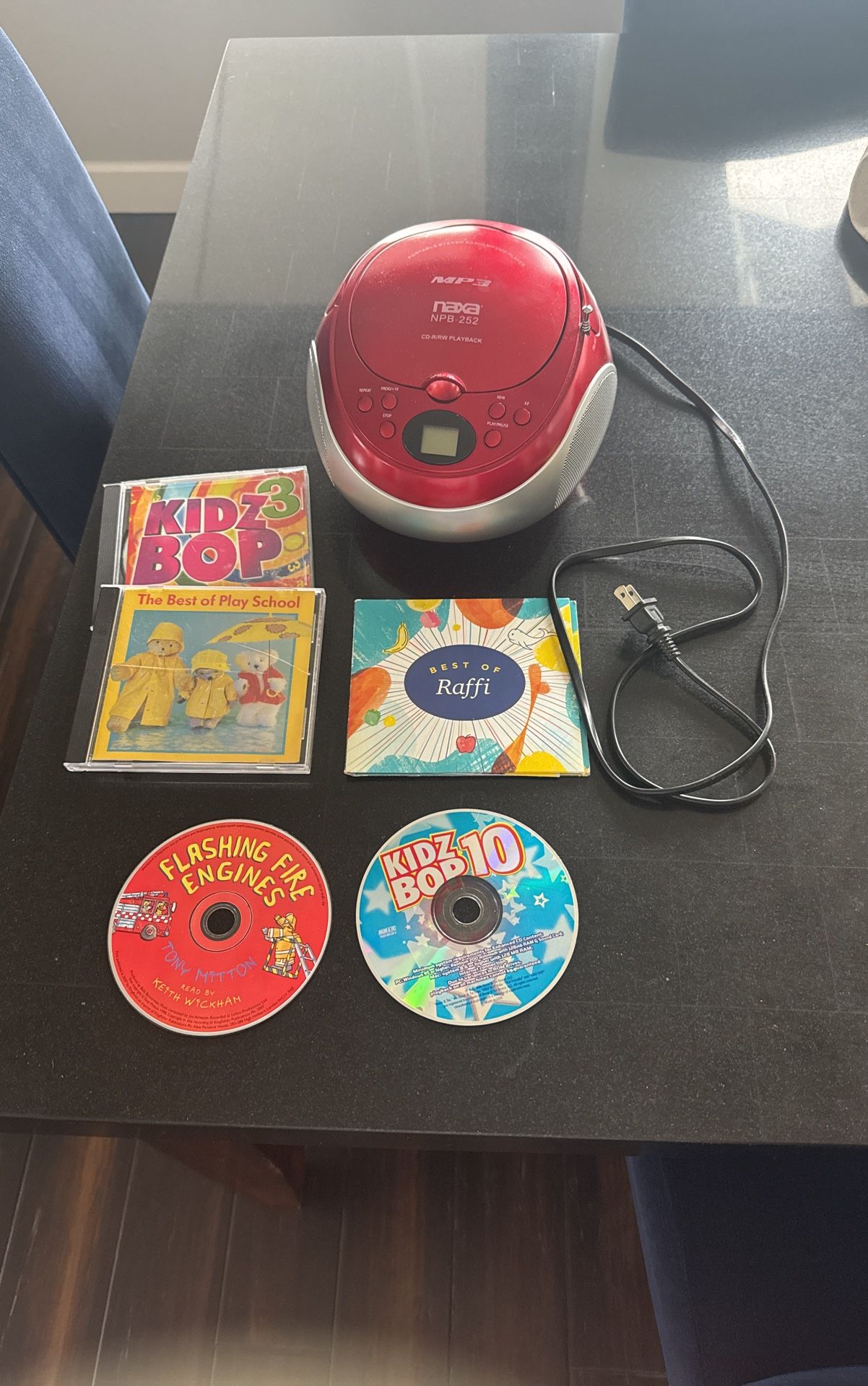 Portable CD Player With 5 Kid Friendly CD’s